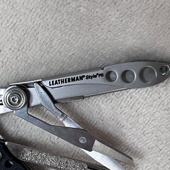 New Leatherman Style PS Multitool TSA Compliant Black Discontinued Collectible - Picture 12 of 14